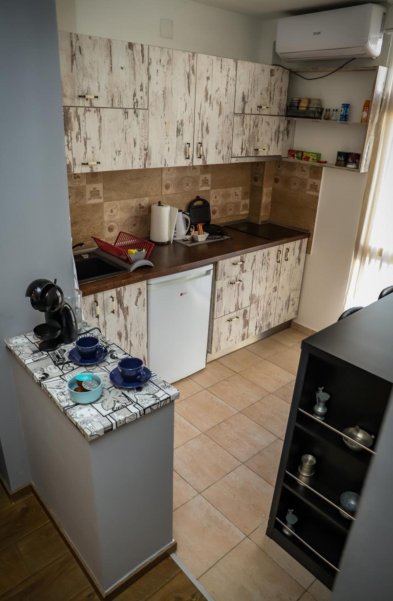 Apartamento Rezervisi Slobodno, U Centru Smo Novi Sad Exterior foto